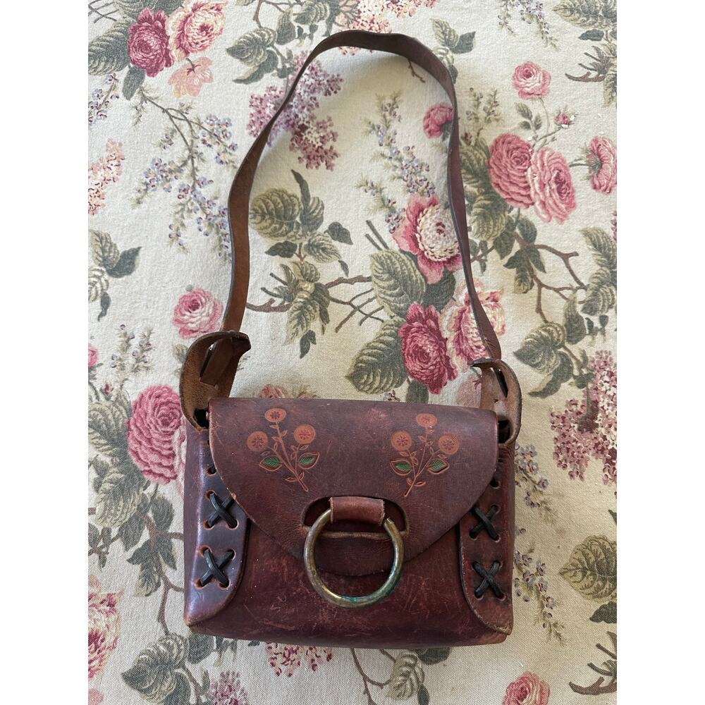 Vintage Hand-Tooled Leather Bag Brown Boho 70s floral shoulder bag unique rare